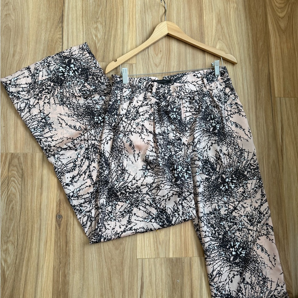 BCBGMaxAzria Wide Leg Pants in Light Pink and Black